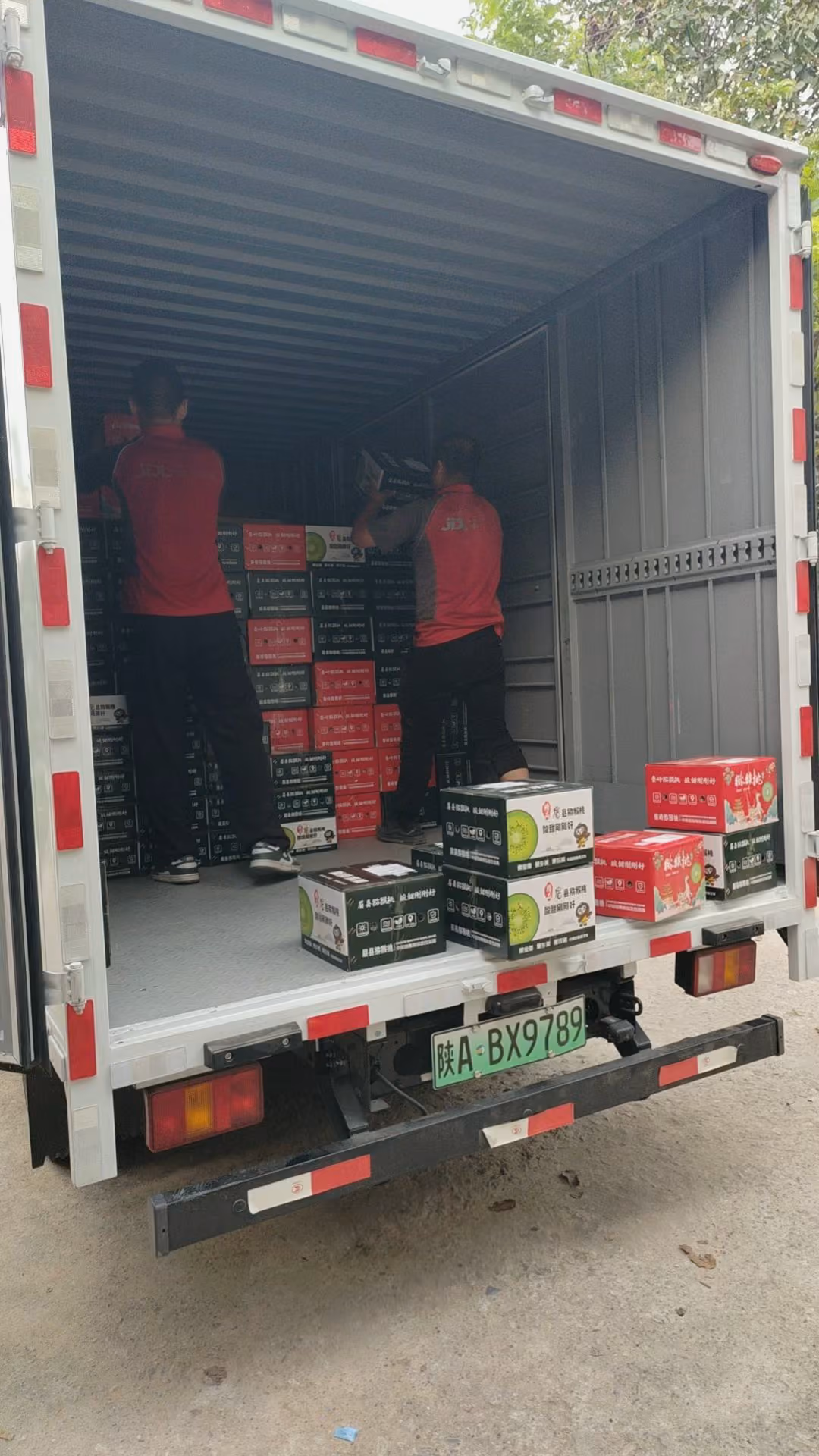 装上车，向你的餐桌出发